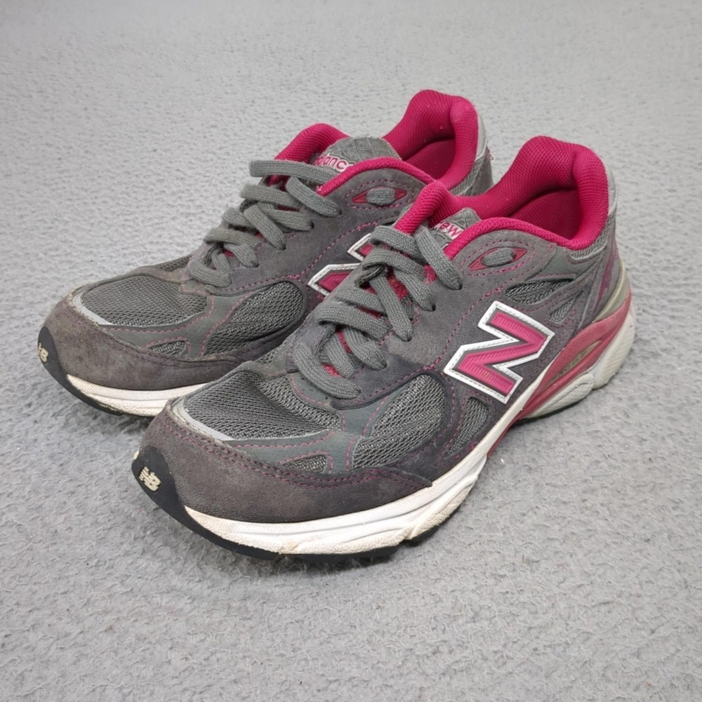 New Balance 990v3 Shoes Womens Size 7.5 AA Gray Pink Breast Cancer Running USA